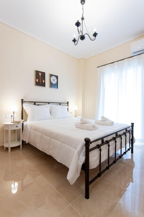 Luxury Apartment In Garitsa Bay Corfu  Екстериор снимка
