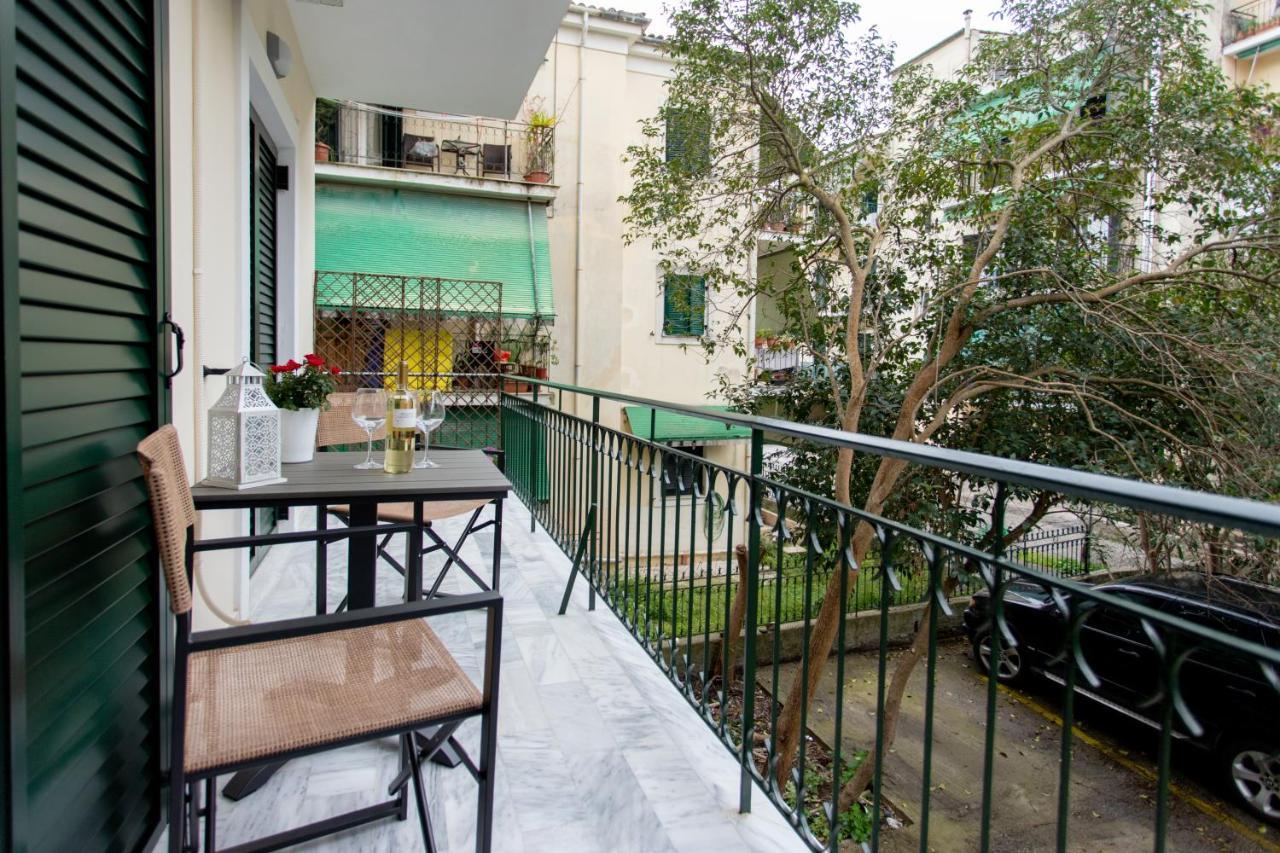 Luxury Apartment In Garitsa Bay Corfu  Екстериор снимка