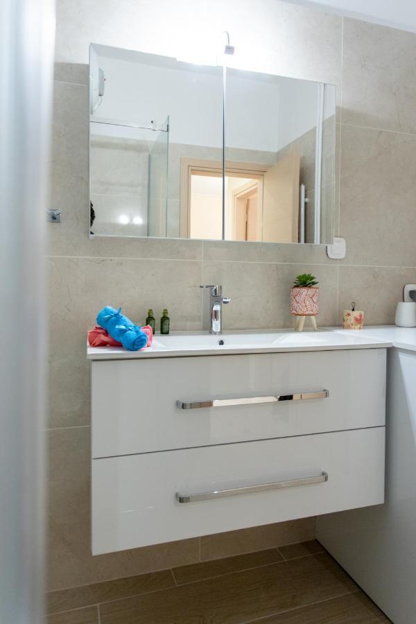 Luxury Apartment In Garitsa Bay Corfu  Екстериор снимка